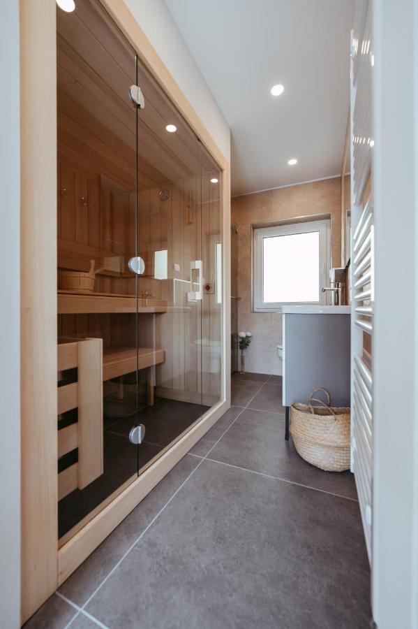 Apartment Oddih With Terrace And Private Sauna Bled Kültér fotó